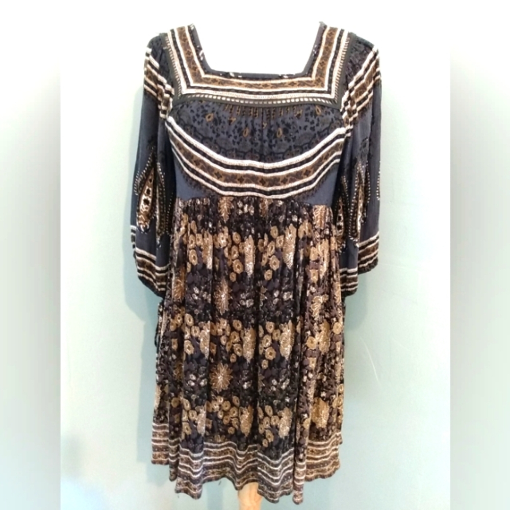 Free People Boho Tunic Black Tan Floral Peasant Top XS Square Neck Crochet Dress